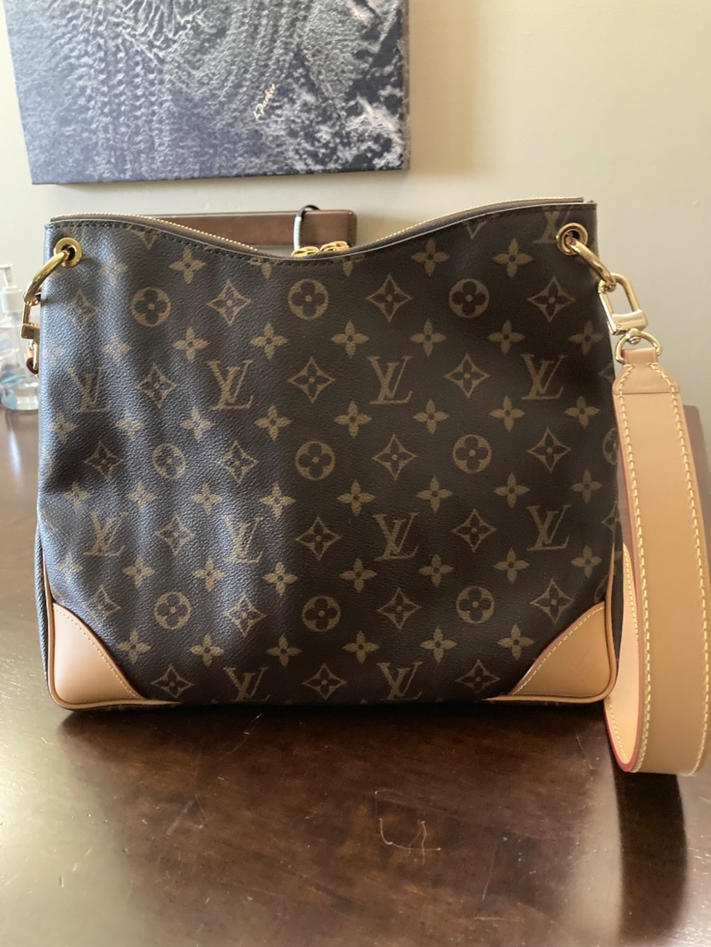 Louis Vuitton Crossbody - Picture 2 of 2